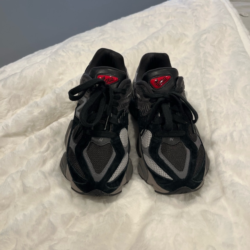 New Balance 9060 Black and Gray Sneakers